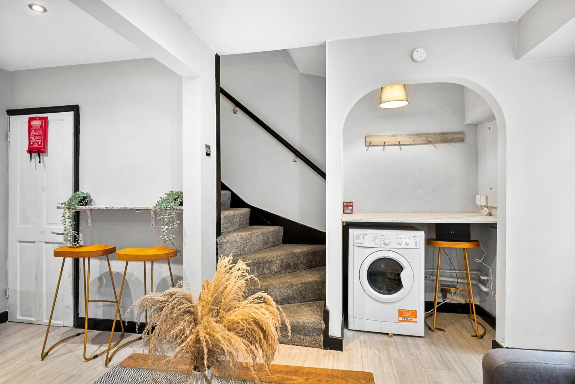 30 Percent Off! Elegant Cottage Of Whitby - Sleeps 5 Luaran gambar