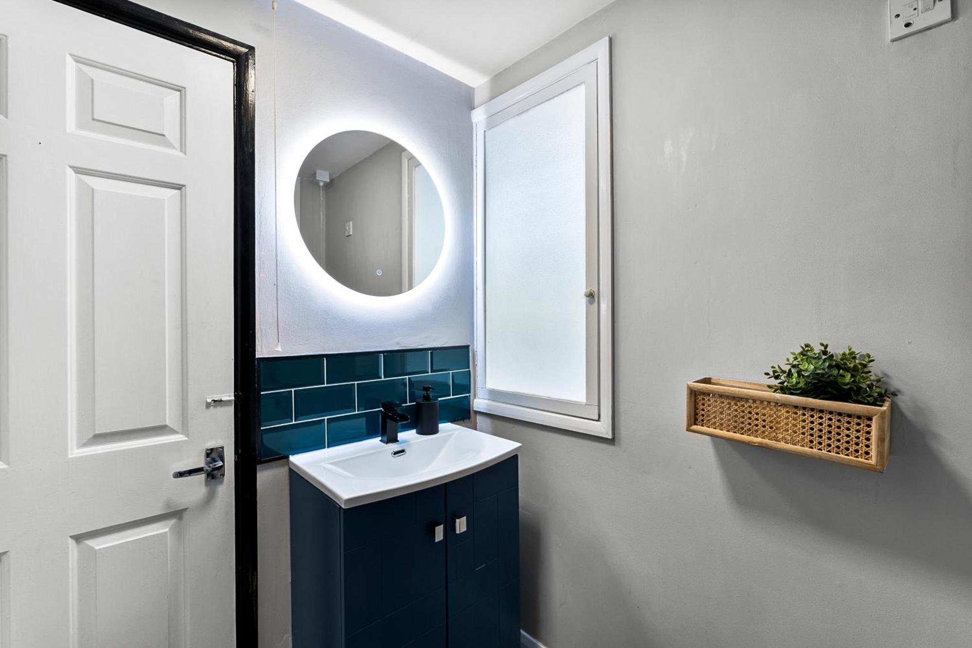30 Percent Off! Elegant Cottage Of Whitby - Sleeps 5 Luaran gambar